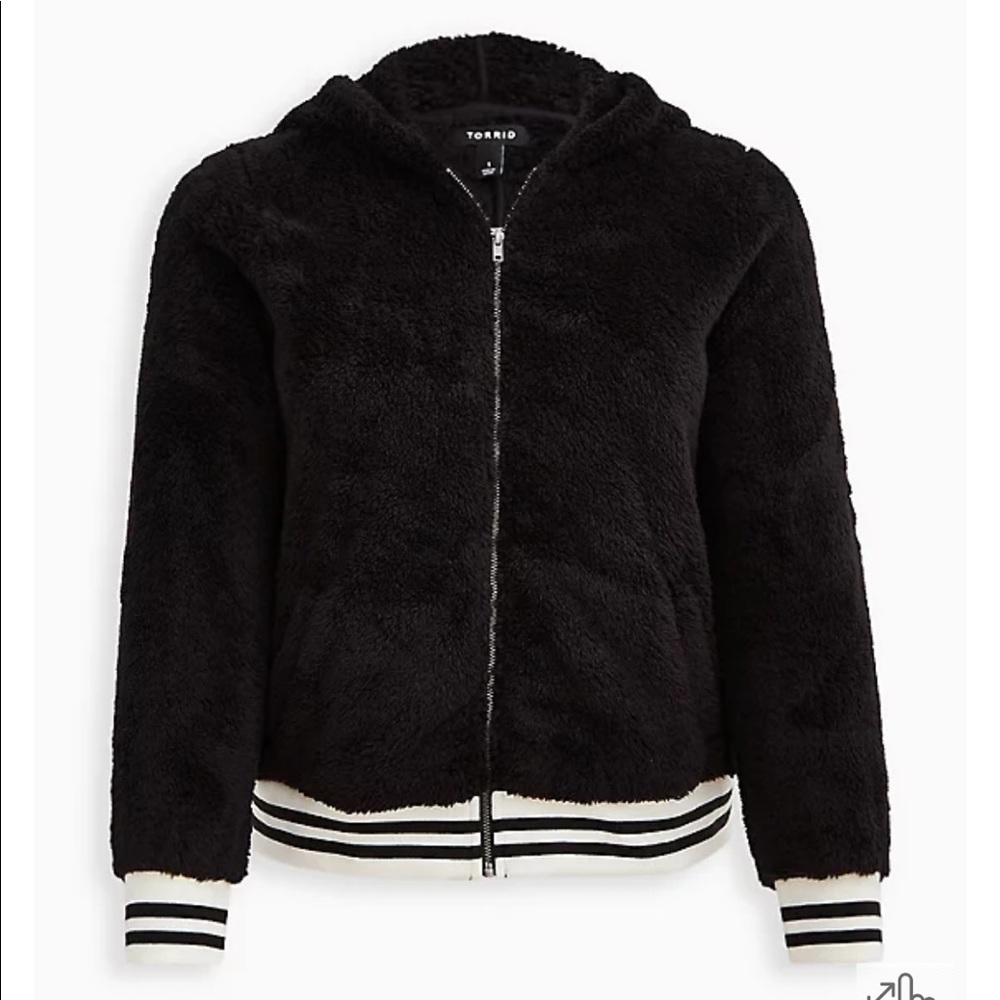 NWT Torrid black Sherpa hooded bomber jacket size 3